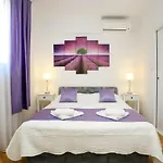 Penzion Luxury Ela