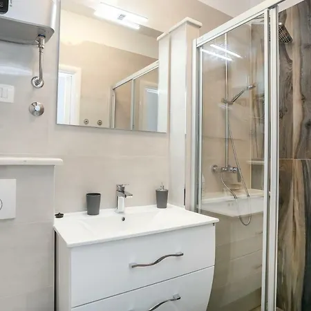 Green Park Apartments