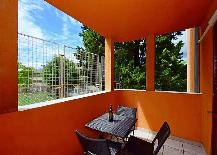 Luxury Apartment Ela