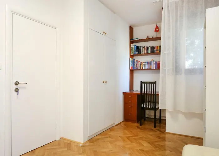 Διαμέρισμα Luxury Apartment Ela *